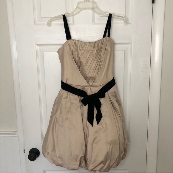 Betsey Johnson Dresses & Skirts - Betsey Johnson Collection Bubble Hem Velvet Bow Dress